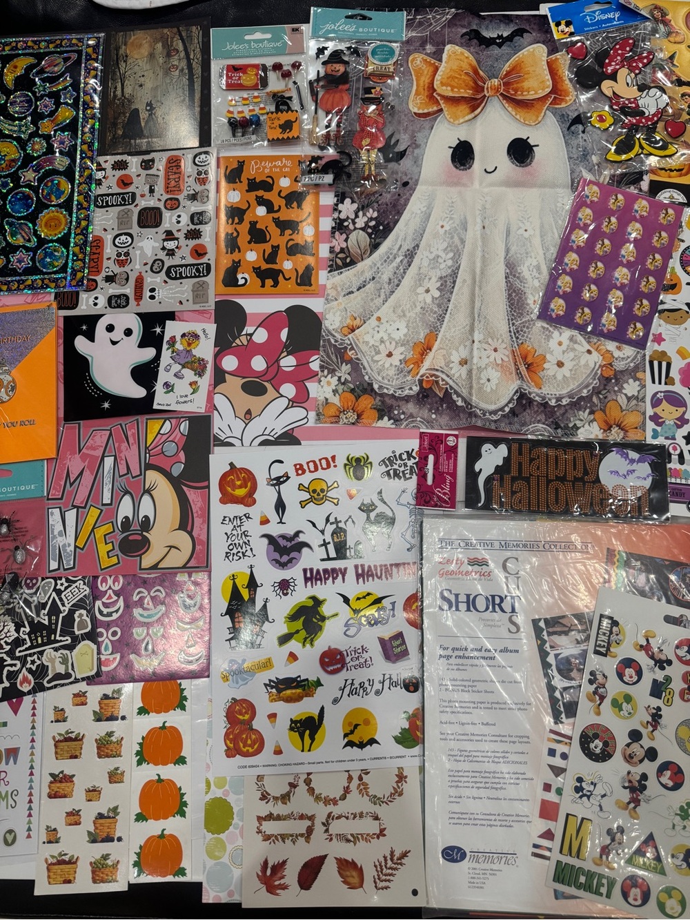 Scrapbooking lot Disney Minnie Jolees HelloKitty StarWars Papyrus All NEW. LOOK!
